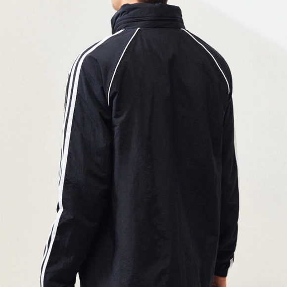 ADIDAS Black & White Windbreaker - Picture 4 of 6